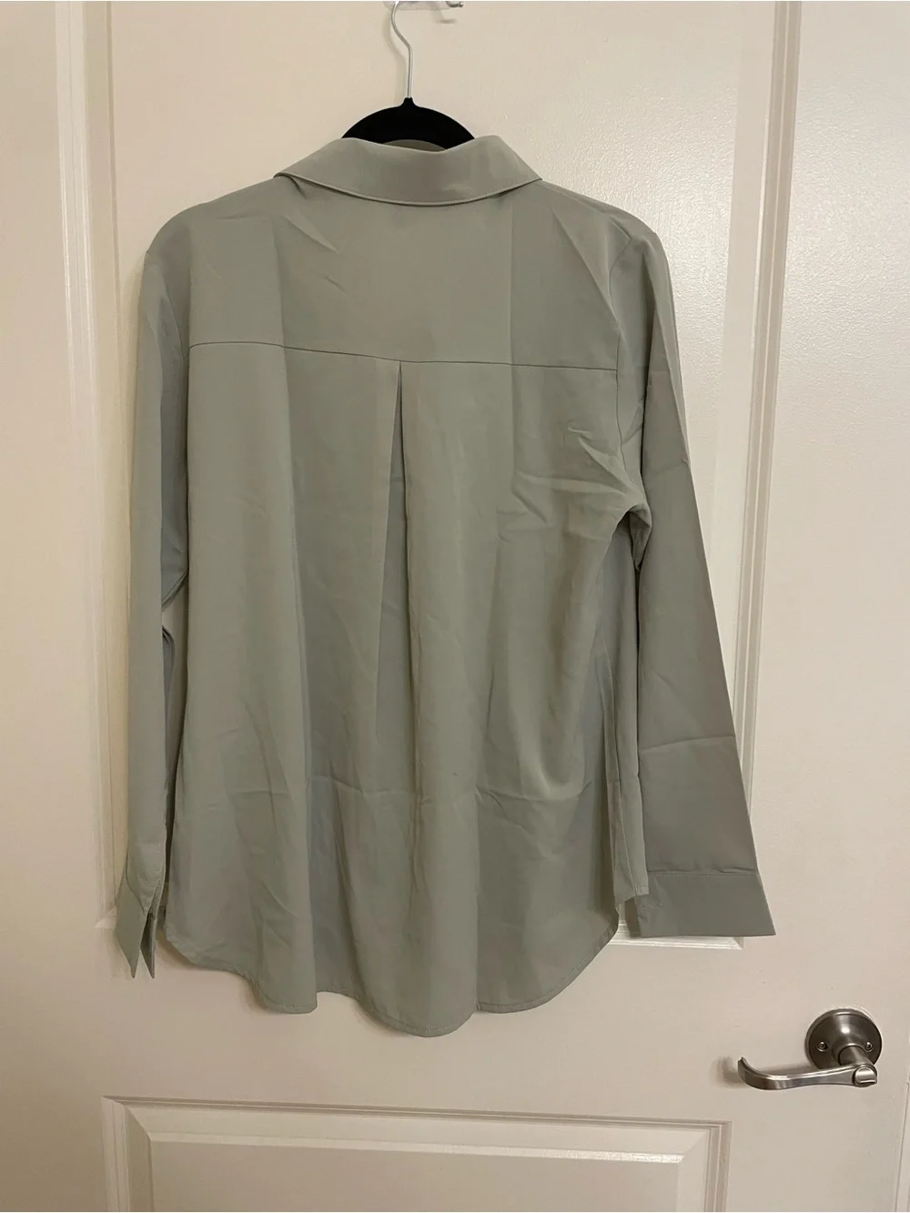 Light Sage Long-Sleeve Button Cuff Blouse